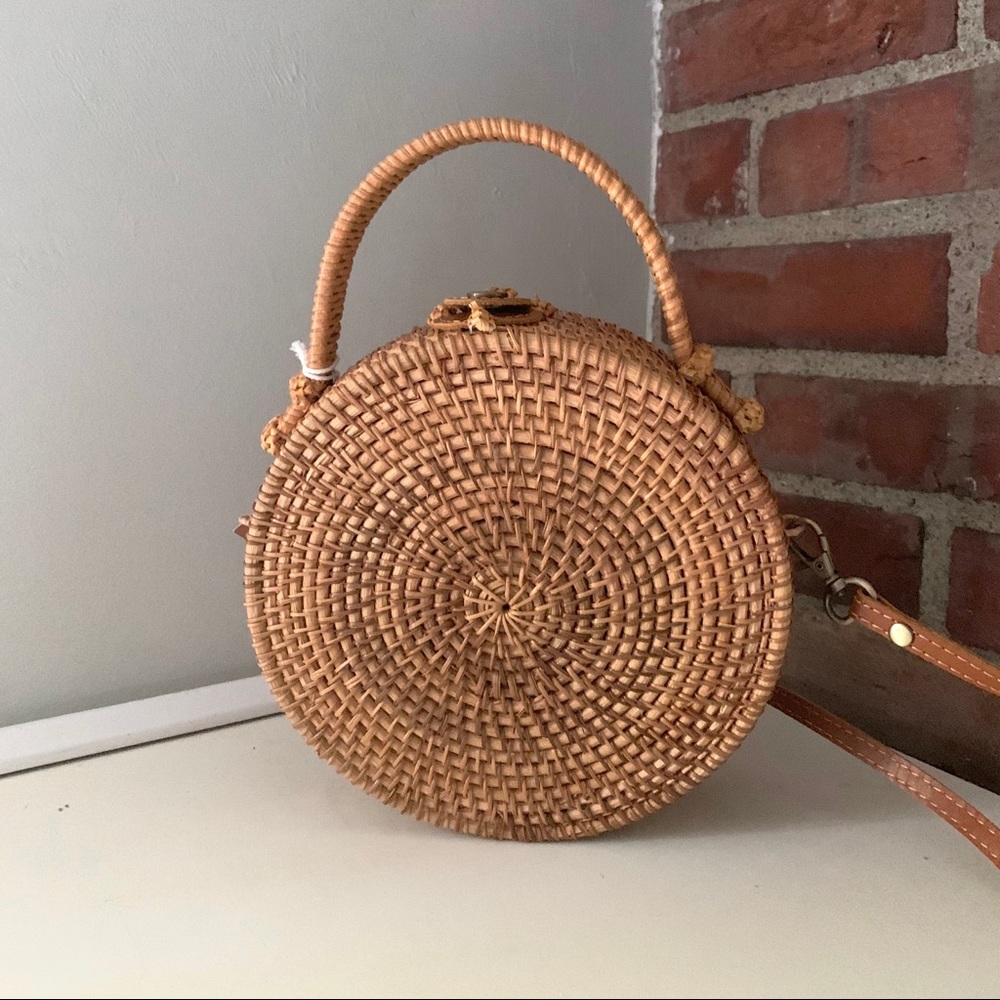 NWT woven rattan genuine leather canteen bag - Picture 3 of 9